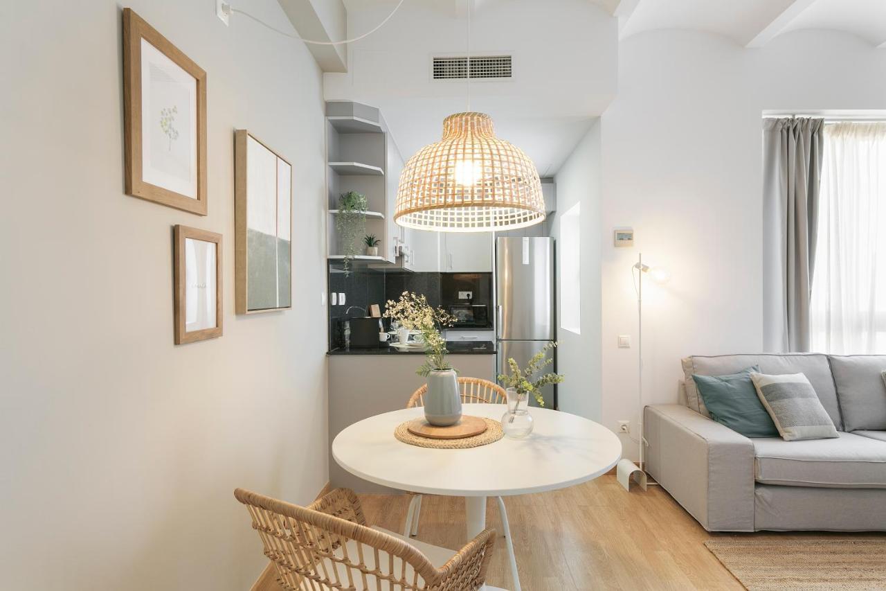 Click&Flat Sugranyes Apartment Barcelona Exterior foto