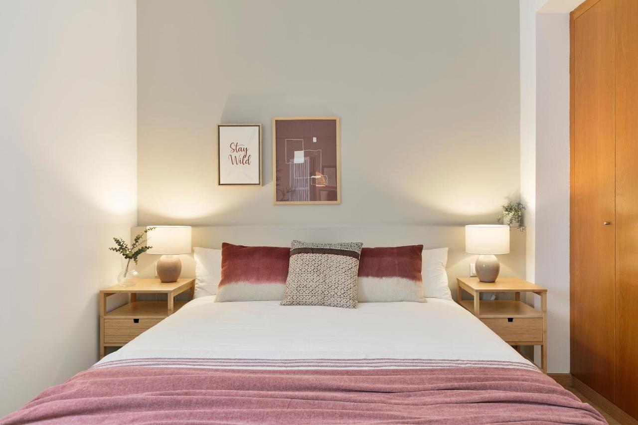 Click&Flat Sugranyes Apartment Barcelona Exterior foto