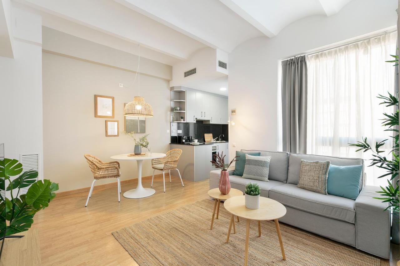 Click&Flat Sugranyes Apartment Barcelona Exterior foto
